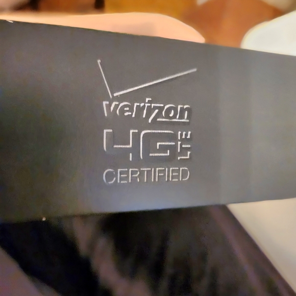 Samsung Galaxy Tab 2 7.0 4G LTE WiFi Tablet EUC - Picture 3 of 6